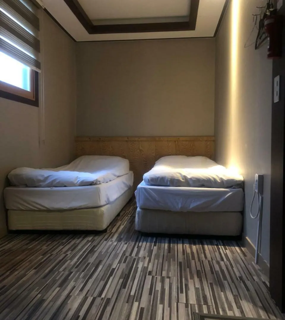 Myeongdong Time Hostel Seoul 0*,  South Korea